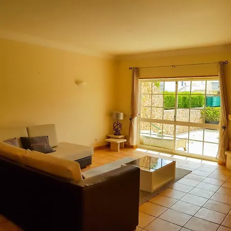Vila Porto Mos